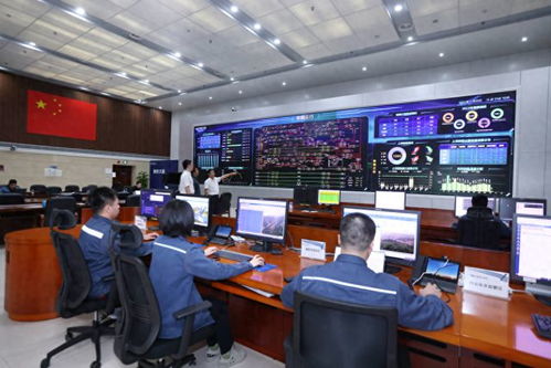 南方電網(wǎng)超高壓輸電公司電力科研院 生產(chǎn)指揮中心應時而立 引領(lǐng)高效與創(chuàng)新的新時代